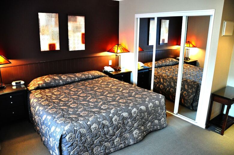 Aparthotel St James Apartments