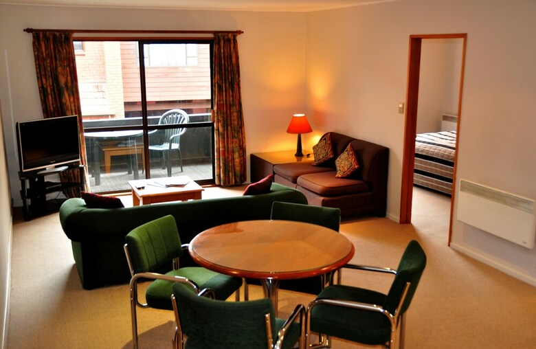 Aparthotel St James Apartments