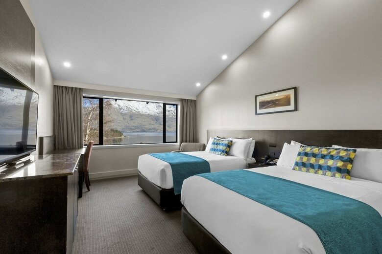 Copthorne Hotel & Resort Lakefront Queenstown