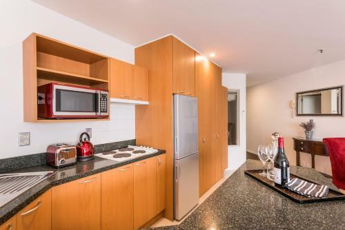 Fino Hotel & Suites