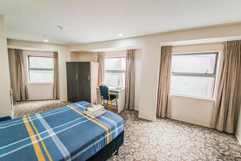 Aparthotel Empire Apartments