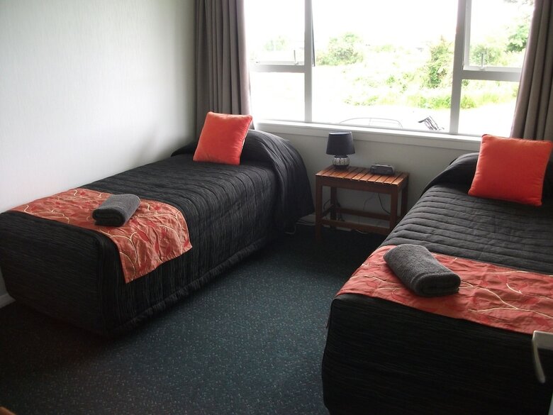 Scenicland Motels