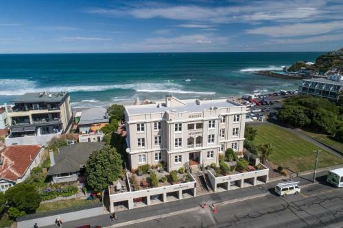 Aparthotel Apartments At St Clair