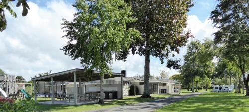 Harbourside Holiday Park