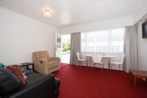 Waimarie On Riverside Motel & Apartments