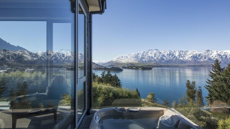 Villa The Views