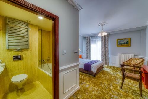 Hotel Grand