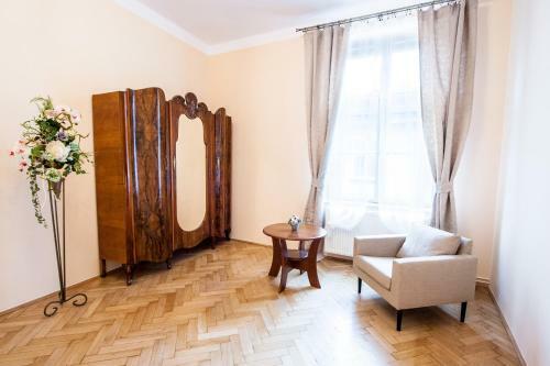 Apartments Roman