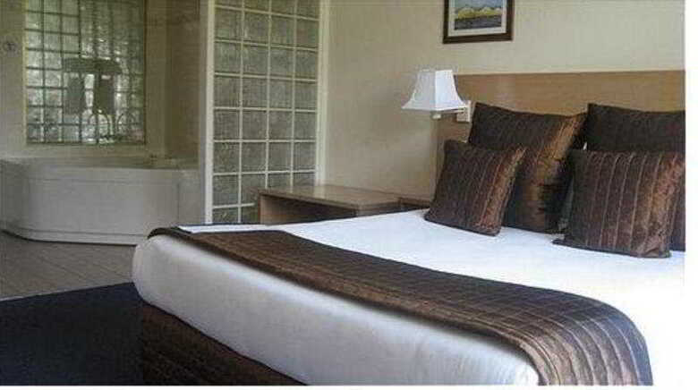 Hotel Best Western Plus Hovell Tree Inn