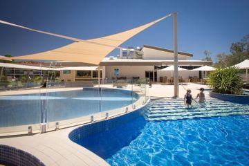 Hotel Lasseters (standard Rm)