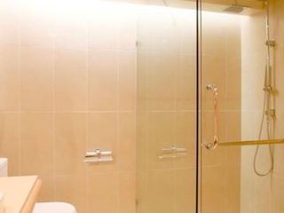Hotel Lasseters (standard Rm)
