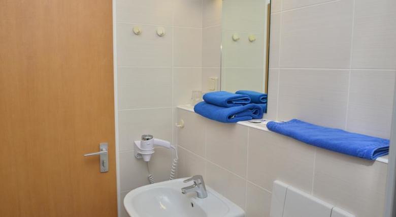 Hotel Ibb