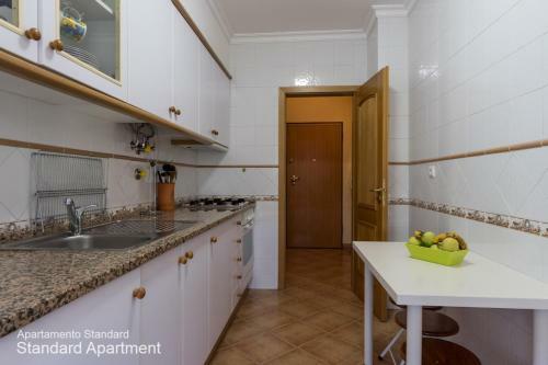 Apartamento Akisol Arma��o Pera Holidays III