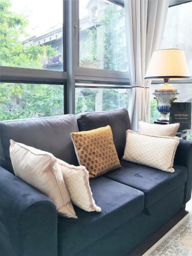 Luxury Apartments Mondrian Old Town