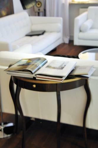 Luxury Apartments Mondrian Old Town