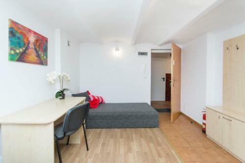 Albergue Akademikus Toru?