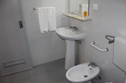 Hostal Residencial Tropic�lia Al