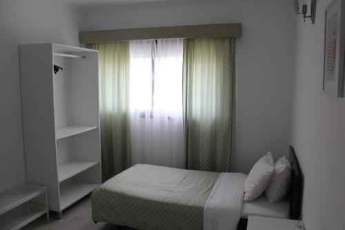 Hostal Residencial Tropic�lia Al