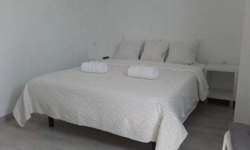 Hostal Residencial Tropic�lia Al