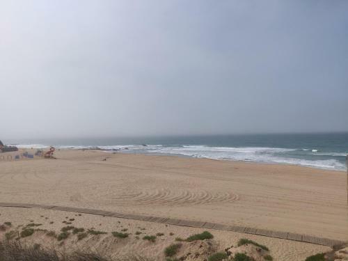 Praia Del Rey Seaview Apartment