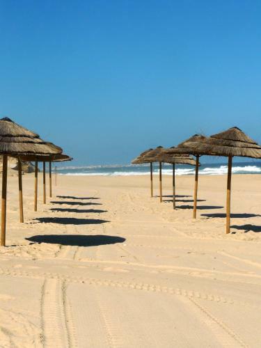 Praia Del Rey Seaview Apartment