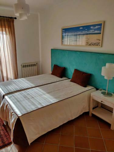 Praia Del Rey Seaview Apartment