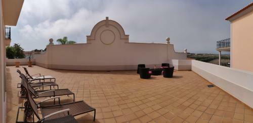 Praia Del Rey Seaview Apartment