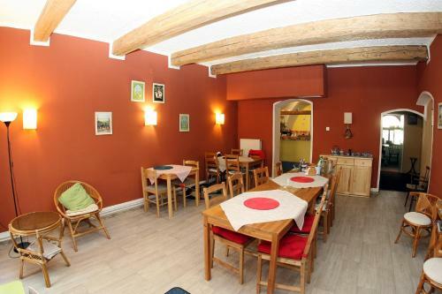 Hostal Family