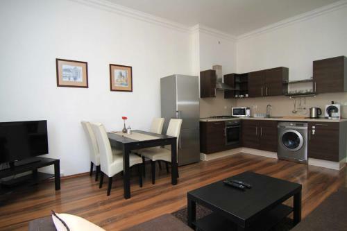 Kv Apartm�ny Sokolovsk�
