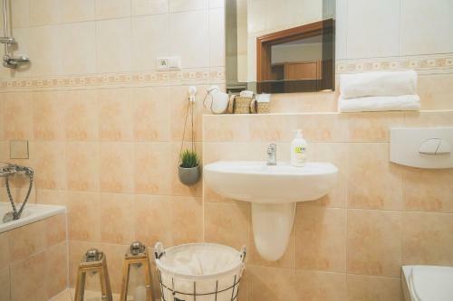 Hostal Apartamenty Przy Zamku
