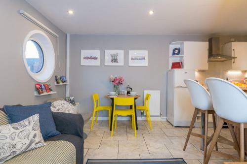 Belfast City Centre Apartment