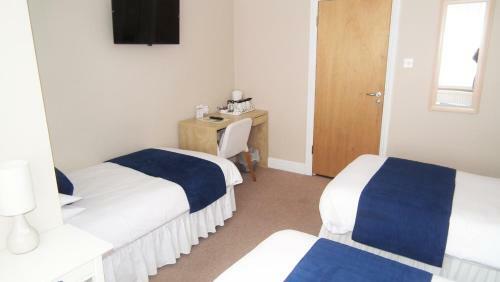 Hostal The Kelvin Guest House