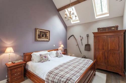Three Little Pigs Luxury Cottage