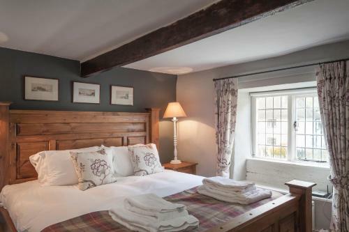 Three Little Pigs Luxury Cottage