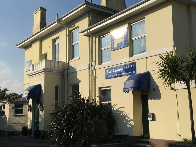 Hostal The Cimon