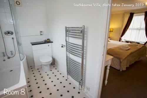 Hostal The Southbourne Villa