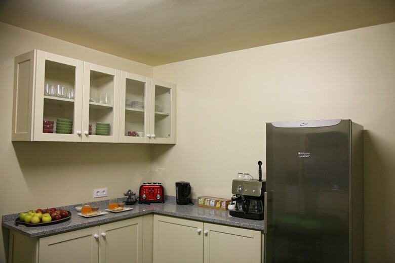 29 Madeira Hostel By Petit Hotels