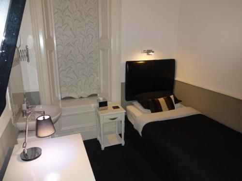 Hostal Lochnagar Guest House