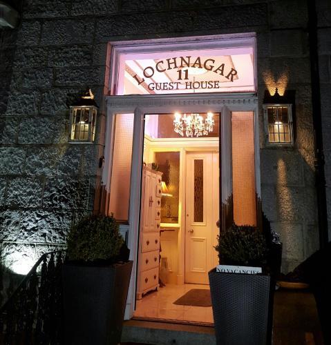 Hostal Lochnagar Guest House