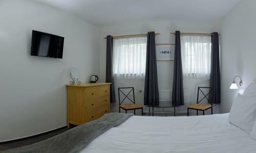 Hostal Pension U Achilla