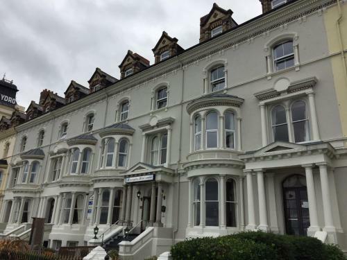 Kensington Hotel