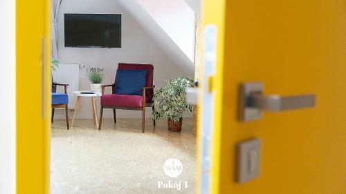 Wam Rooms