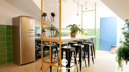 Wam Rooms