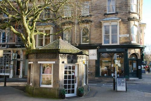 Hostal Springdale Guest House