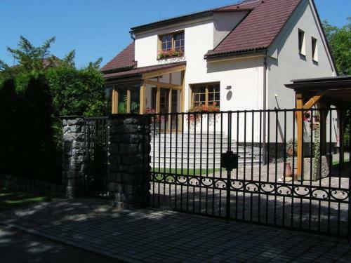 Apartment 53 Zv�kovsk� Podhrad�