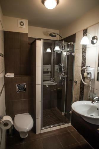 Apartamento Siedem Komnat Siedmiu Mistrz�w