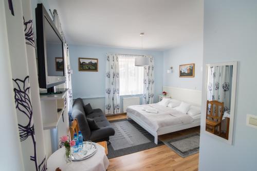 Hostal Sandomiria