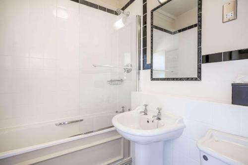 Clarion Collection Harte & Garter Hotel & Spa