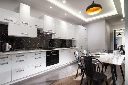 Sweet Suite Apartments