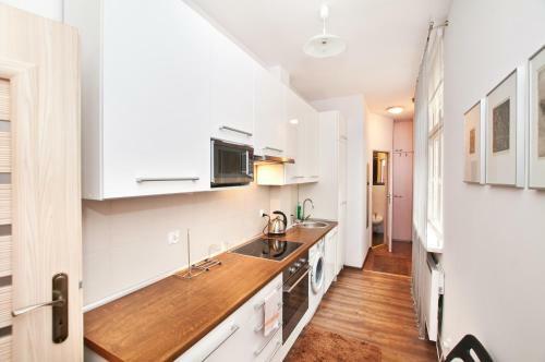 Apartament ?agiewniki